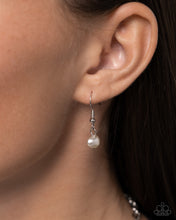 Load image into Gallery viewer, Paparazzi Cabo Coast - White Necklace