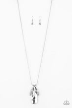 Load image into Gallery viewer, Paparazzi Stellar Sophistication - White Gem Necklace