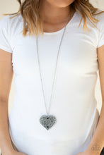 Load image into Gallery viewer, Paparazzi Classic Casanova - Heart Necklace