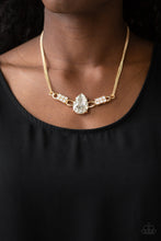 Load image into Gallery viewer, Paparazzi Way The Make An Entrance - Necklace