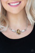 Load image into Gallery viewer, Paparazzi Way The Make An Entrance - Necklace