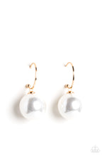 Load image into Gallery viewer, Paparazzi PEARL of My Eye - Gold Earrings