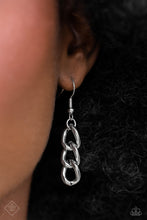 Load image into Gallery viewer, Paparazzi Radiating Review - Multi Necklace