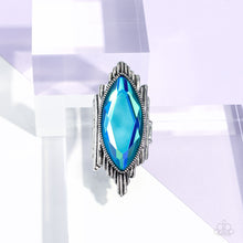 Load image into Gallery viewer, Paparazzi Stunning Showman - Green Ring