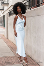 Load image into Gallery viewer, Paparazzi The Dana - 2023 Zi Collection Necklace