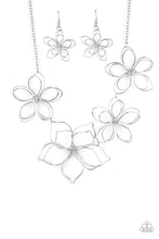 Load image into Gallery viewer, Paparazzi Flower Garden Fashionista - Silver Necklace