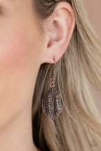 Load image into Gallery viewer, Paparazzi Garden Gatherer - Copper Necklace