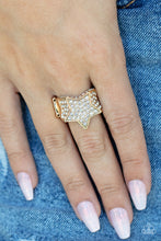 Load image into Gallery viewer, Paparazzi Here Come The Fireworks - Gold Star Ring