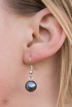 Load image into Gallery viewer, Paparazzi Lady In Waiting - Multi Pearl Necklace