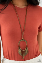 Load image into Gallery viewer, Paparazzi You Wouldnt FLARE! - Brass Necklace