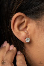 Load image into Gallery viewer, Paparazzi Just In TImeless - Gold Post Earrings
