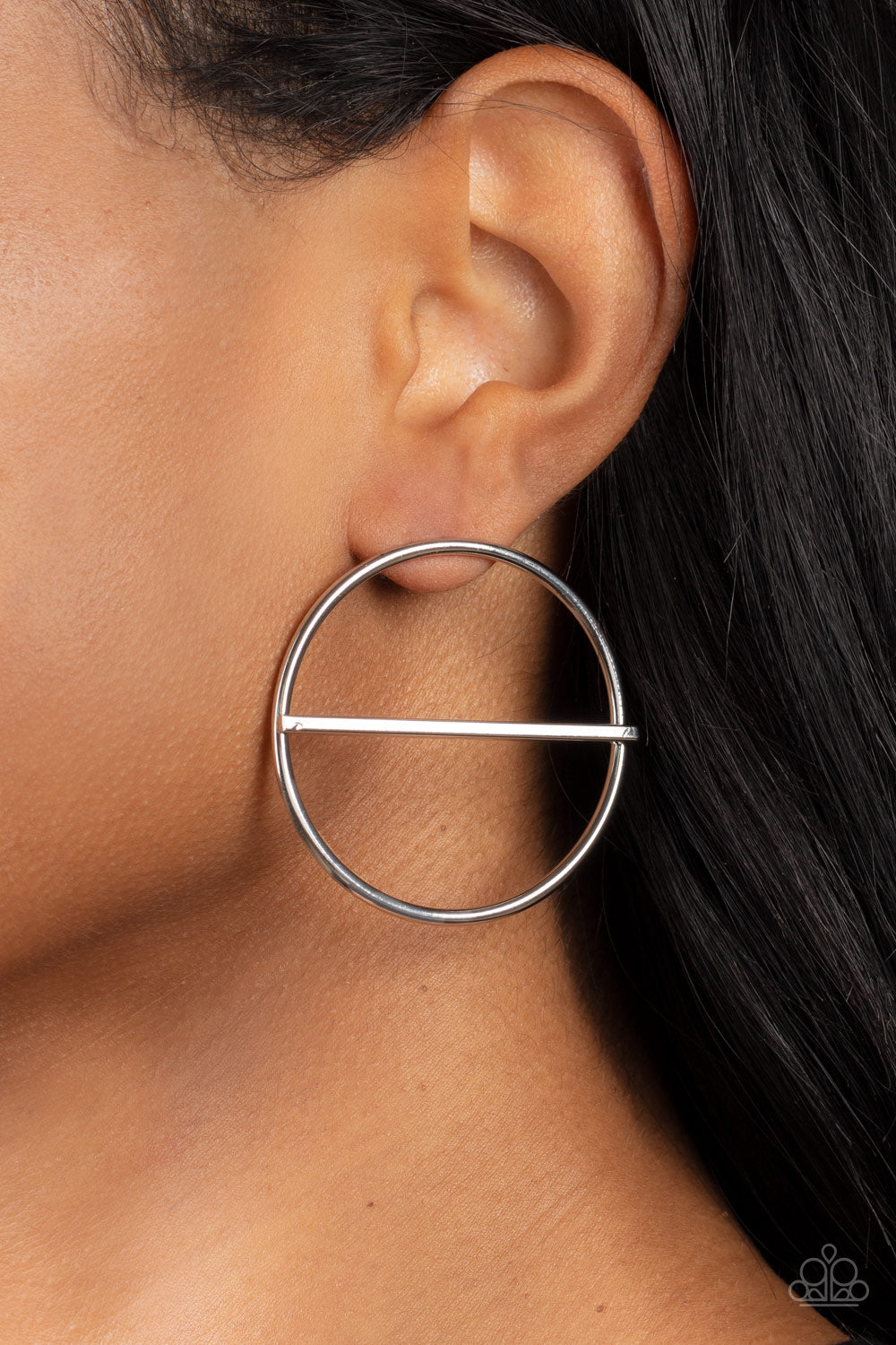 Paparazzi Dynamic Diameter - Silver Earrings