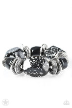 Load image into Gallery viewer, Glaze Of Glory - Black
