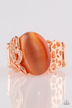 Load image into Gallery viewer, Paparazzi So In Love - Moonstone Ring
