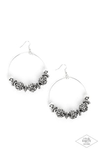 Paparazzi I Can Take a Compliment - Silver Earrings