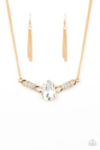 Paparazzi Way The Make An Entrance - Necklace
