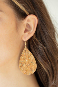 Paparazzi - Cork It Over - Gold Earring