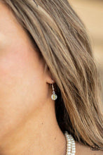 Load image into Gallery viewer, Paparazzi Poshly Petite - White Necklace
