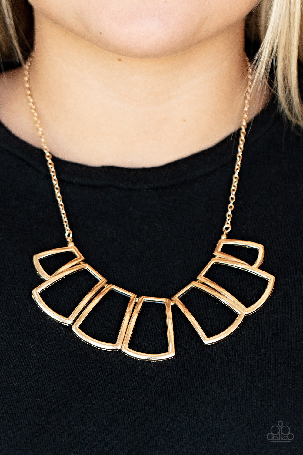 Paparazzi Full-Fledged Framed - Gold Necklace