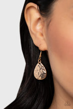 Load image into Gallery viewer, Paparazzi Totem Trek - Gold Necklace
