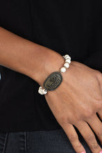Load image into Gallery viewer, Paparazzi Lively Landscape - Brass Bracelet
