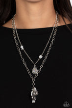 Load image into Gallery viewer, Paparazzi Collectors Craftsmanship - White Necklace
