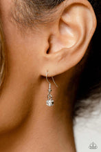 Load image into Gallery viewer, Paparazzi TWINKLE of an Eye - White Necklace
