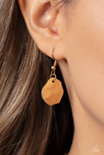 Load image into Gallery viewer, Paparazzi Hammered Horizons - Gold Necklace
