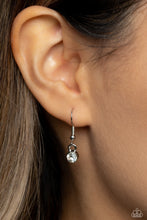 Load image into Gallery viewer, Paparazzi Over the TEARDROP - Purple Necklace
