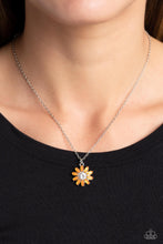 Load image into Gallery viewer, Paparazzi Daisy Diva - Orange Necklace
