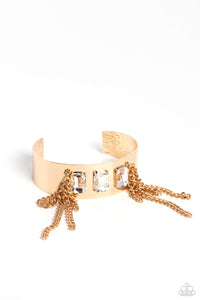 Paparazzi CHAIN Showers - Gold Cuff Bracelet