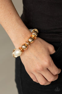 Paparazzi Big League Luster - Gold Bracelet