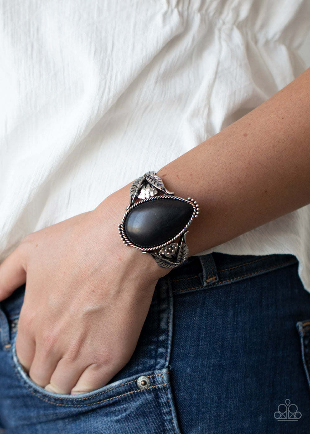 Paparazzi Blooming Oasis - Black Cuff Bracelet