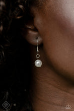 Load image into Gallery viewer, Paparazzi Caliber Choreographer - White Necklace
