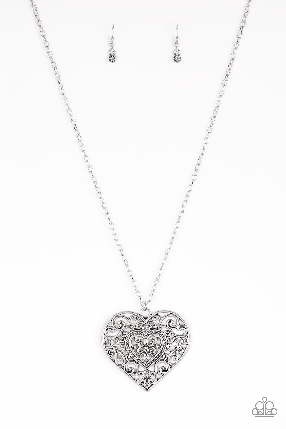 Paparazzi Classic Casanova - Heart Necklace