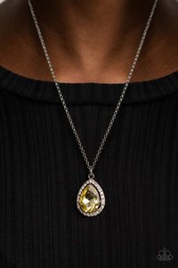 Paparazzi Duchess Decorum - Yellow Necklace