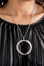 Load image into Gallery viewer, Paparazzi Artistically Adorned - White Bracelet
