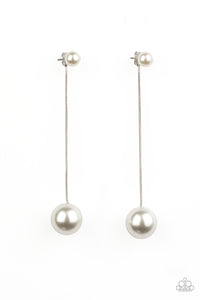 Paparazzi Extended Elegance - White Pearl Earring
