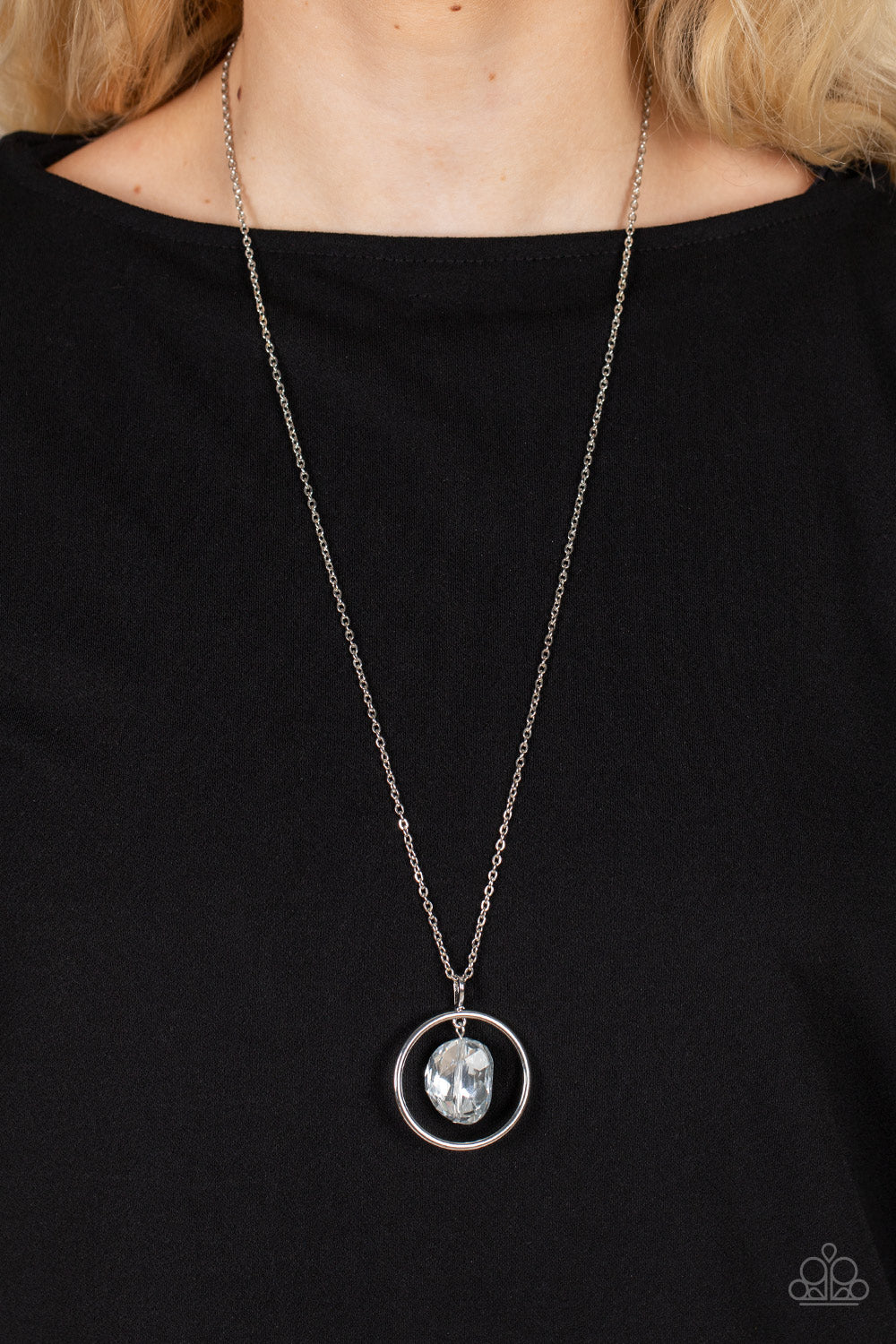 Paparazzi Hands-Down Dazzling - Silver Necklace
