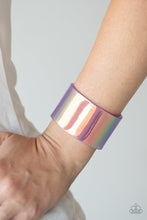 Load image into Gallery viewer, Paparazzi Holographic Aura - Purple Acrylic Bracelet

