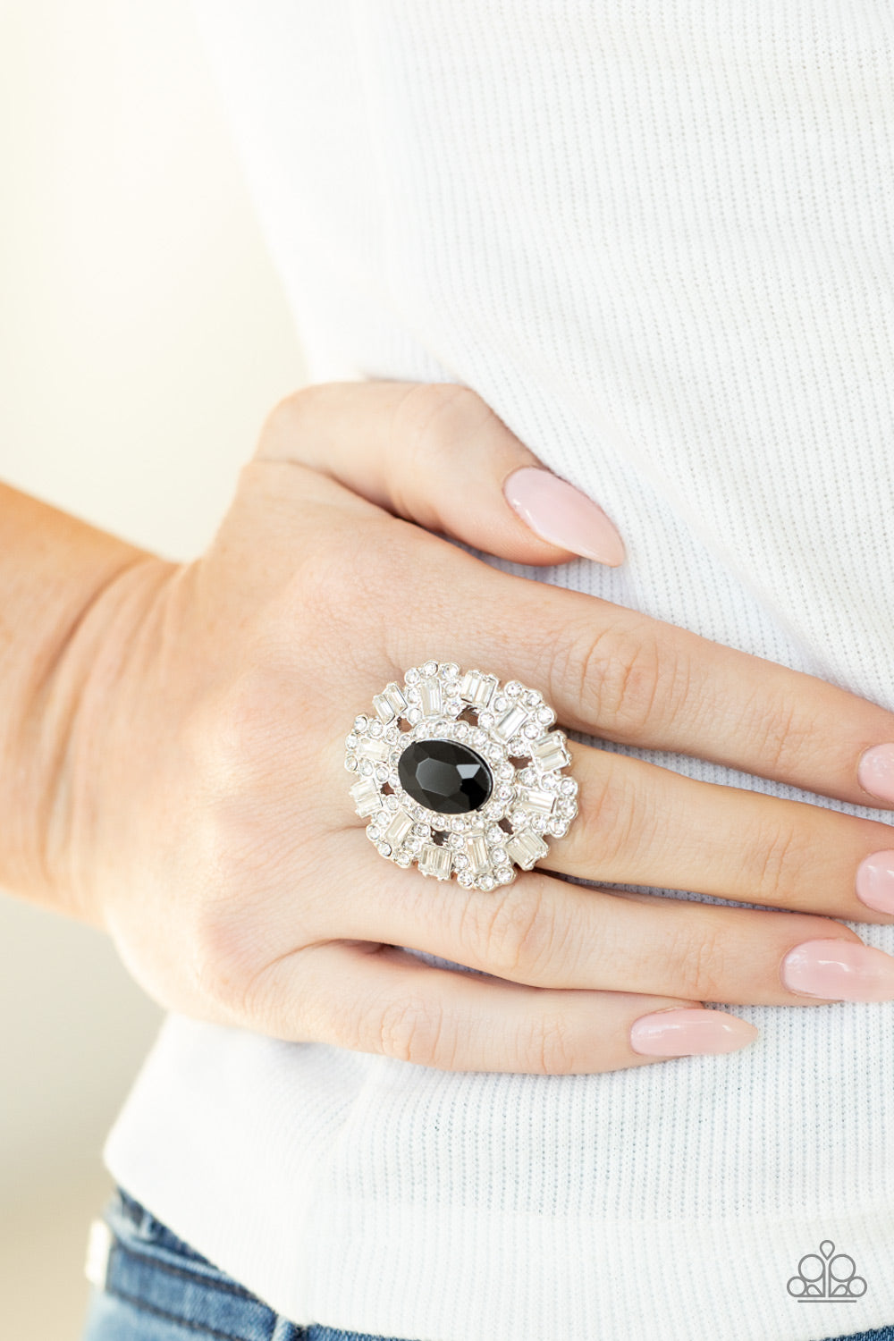 Paparazzi Iceberg Ahead - Black Ring
