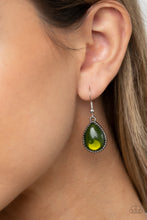 Load image into Gallery viewer, Paparazzi Opal Auras - Green/Pink Necklace
