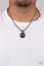 Load image into Gallery viewer, Paparazzi Pendant Dreams - Brown Necklace
