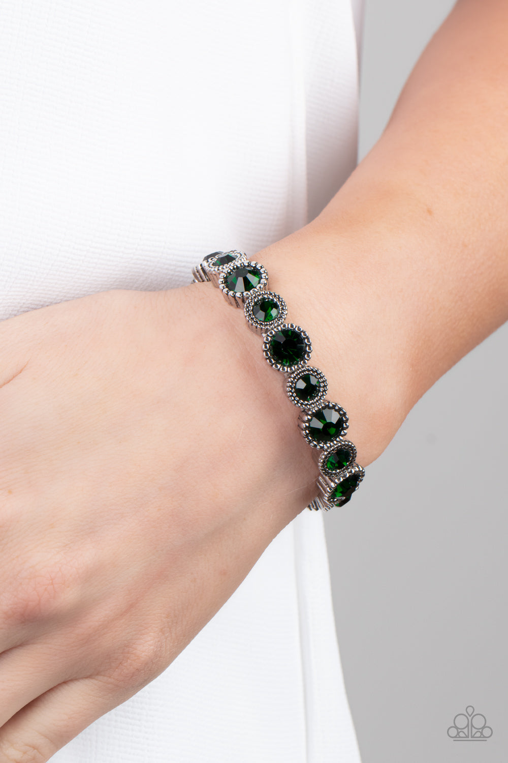 Paparazzi Phenomenally Perennial - Green Bracelet
