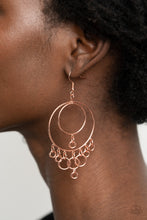 Load image into Gallery viewer, Paparazzi Roundabout Radiance - Copper Earrings
