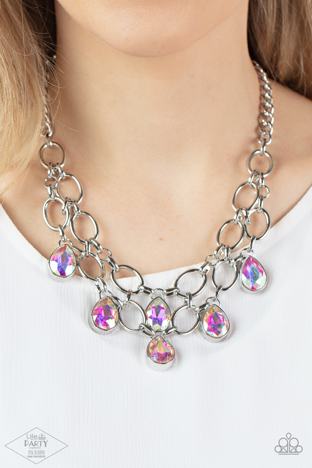 Paparazzi Showstopping Shimmer - Multi Necklace