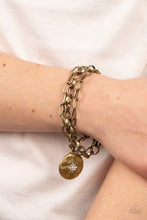 Load image into Gallery viewer, Paparazzi True North Twinkle - Brass Bracelet
