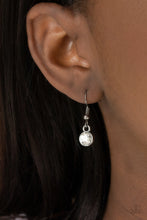 Load image into Gallery viewer, Paparazzi Urban Royalty - Black Necklace
